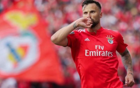 清晨本菲卡备战英超，篮板制胜细节曝光，气氛紧张，纪律约束更严格的简单介绍-九游体育官网